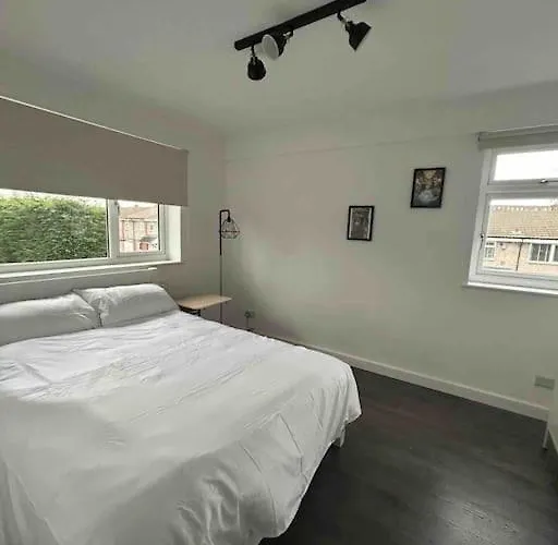 Your Manga House Near Coop Live Ethihad مانشستر