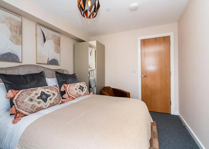 Modern 2bed In شقة