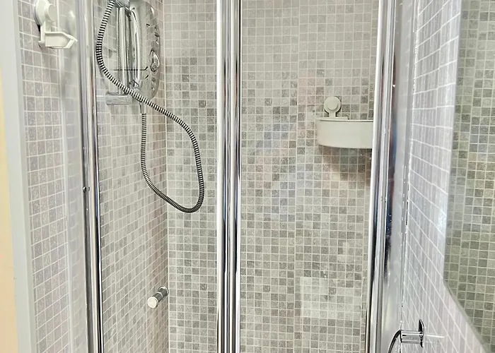 Lux Quadruple Media Mufc Salford