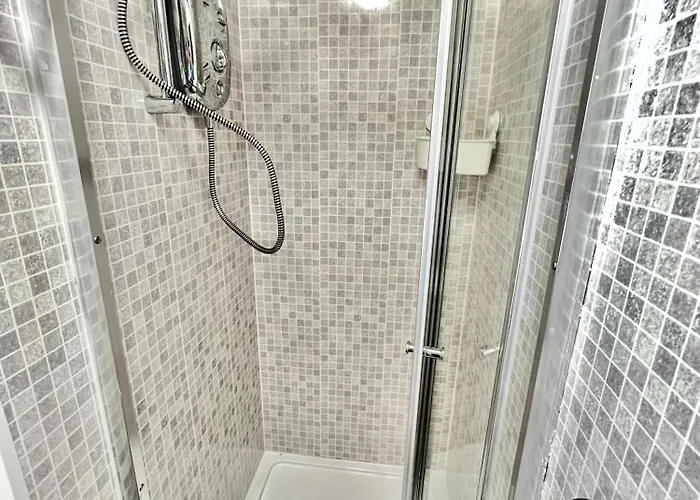 Lux Quadruple Media Mufc Salford 民宿