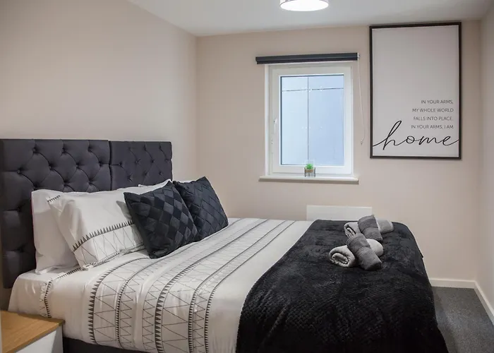 Modern 2bd In דירה מנצ'סטר