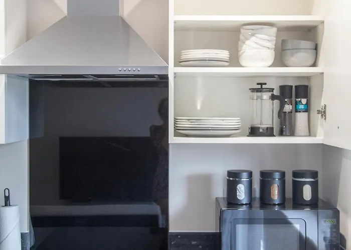 Modern 2bd In Διαμέρισμα *