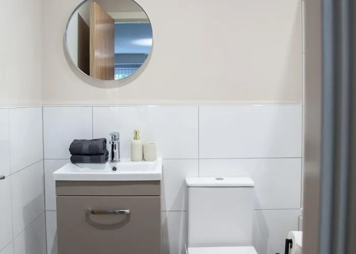 דירה Modern 2bd In *