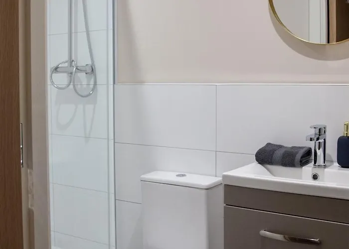 דירה Modern 2bd In *