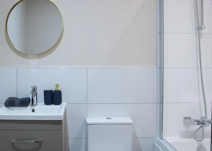 דירה Modern 2bd In מנצ'סטר