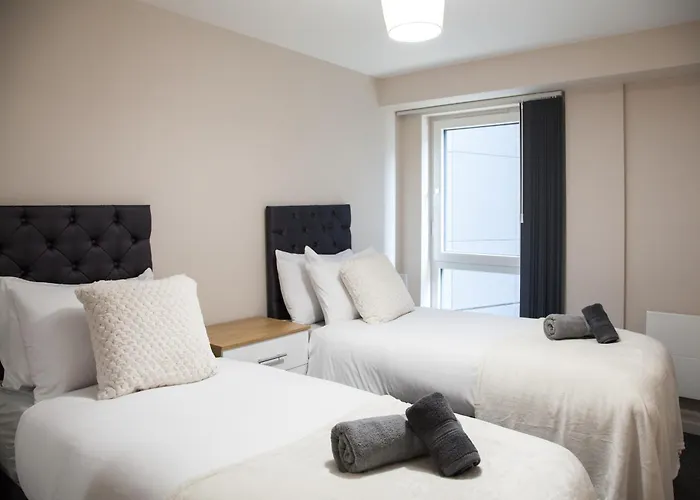 Modern 2bd In דירה מנצ'סטר