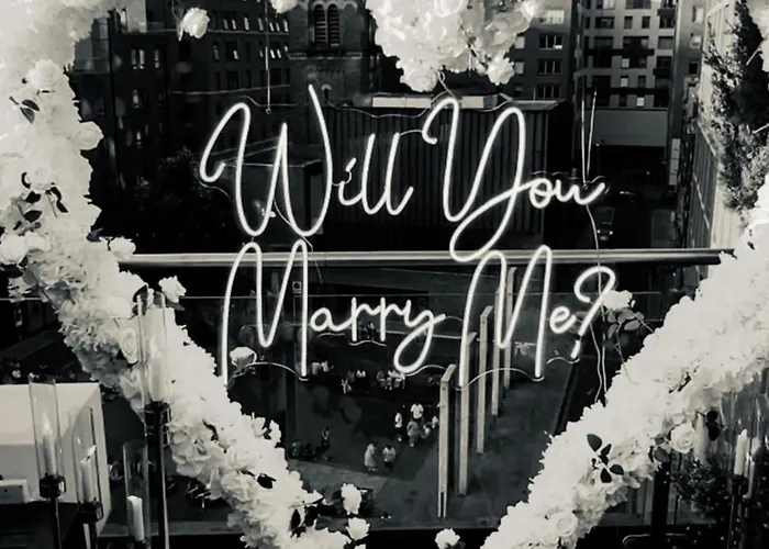 Ancoats Getaway With Terrace And Hot Tub Apartment