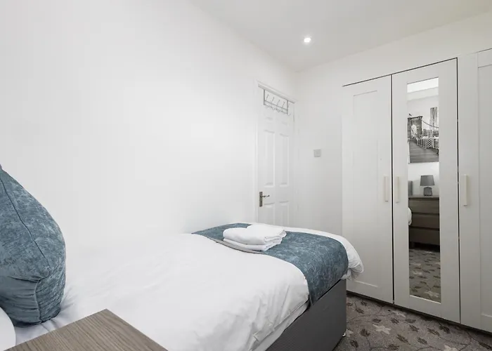 Cosy Retreats Central, Netflix, Free Parking Manchester