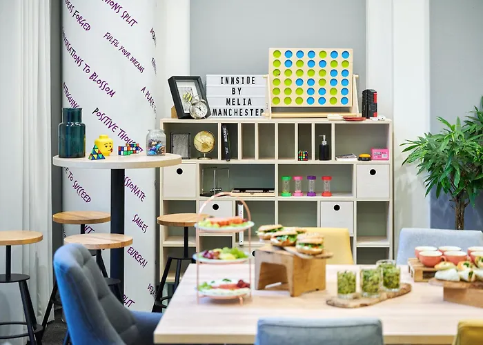 호텔 인사이드 바이 멜리아 맨체스터 4*