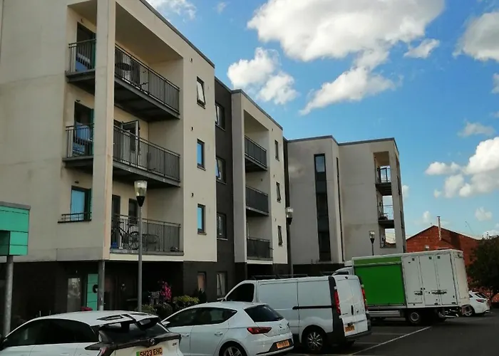 Savoy Court Pansiyon Manchester