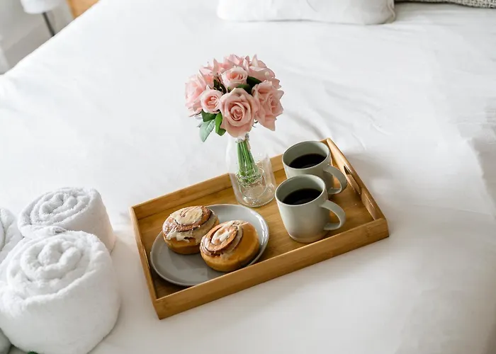 Pass The Keys Picture Perfect Haven In Didsbury Village - Free Parking & Ev Station 別荘