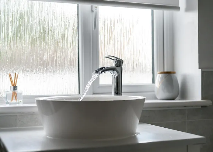 別荘 Pass The Keys Picture Perfect Haven In Didsbury Village - Free Parking & Ev Station マンチェスター