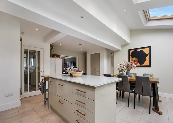 別荘 Pass The Keys Picture Perfect Haven In Didsbury Village - Free Parking & Ev Station *