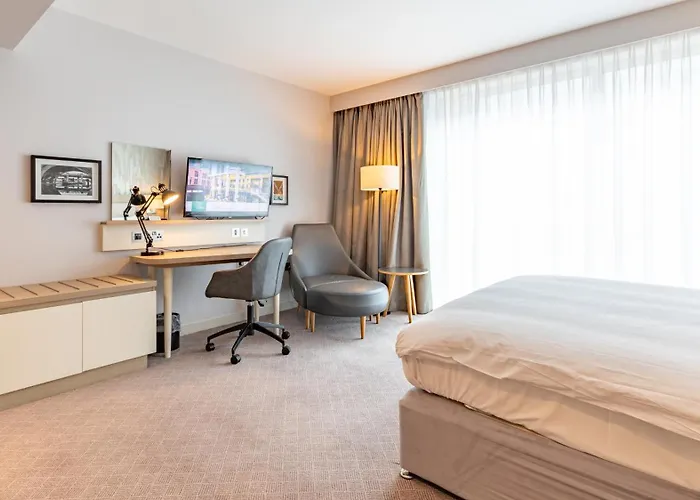 홀리데이 인 - 시티 센터 4* 맨체스터