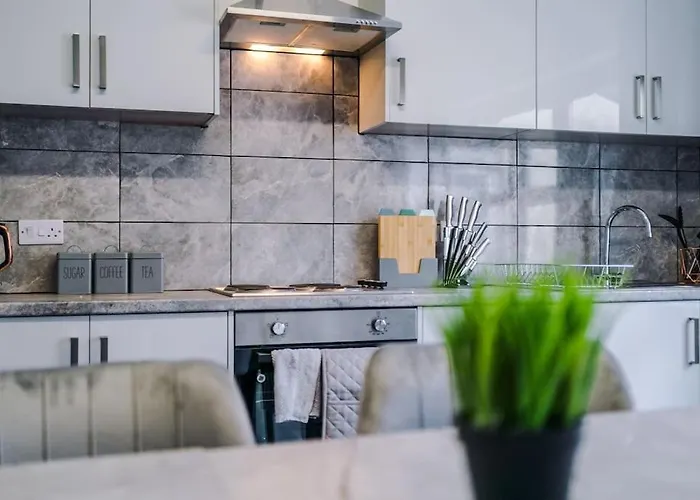 The Stadium Retreat בית נופש