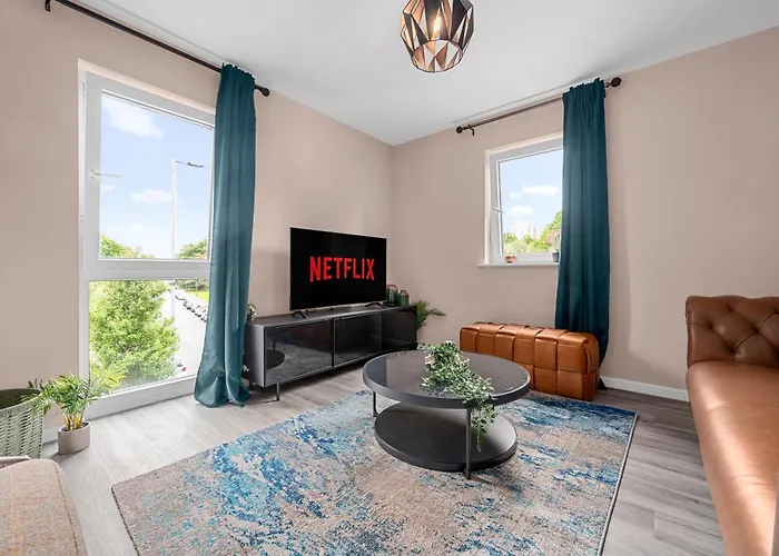 2 Bed Flat * Mánchester