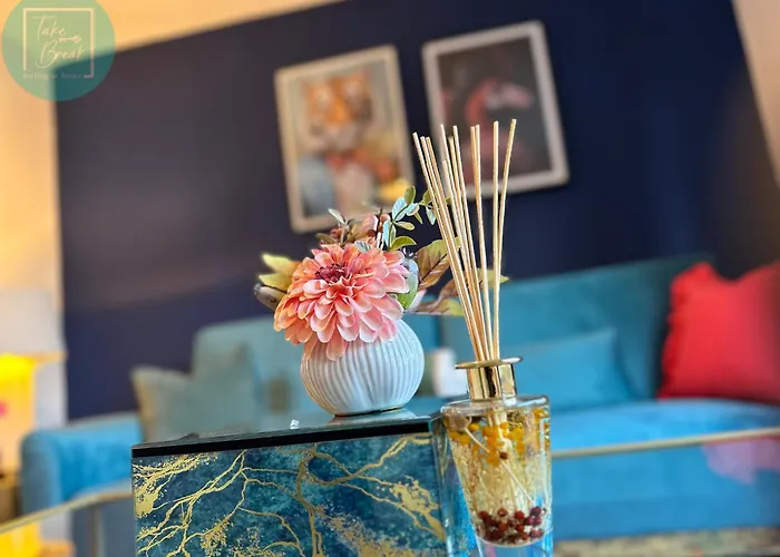 아파트 Charming 2br Swinton House -close To Center 맨체스터