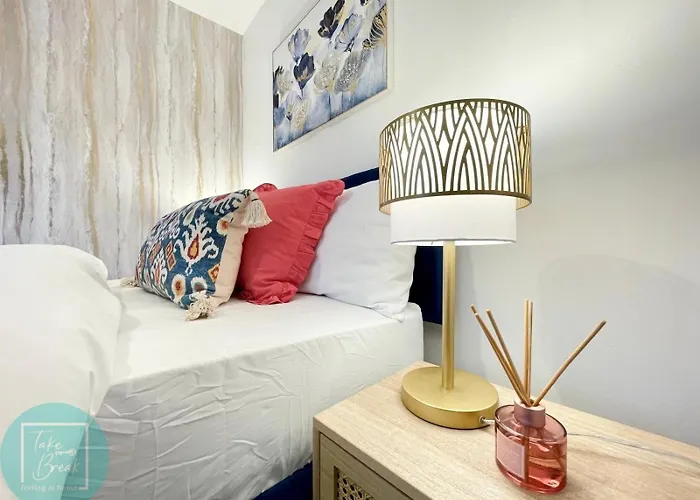 아파트 Charming 2br Swinton House -close To Center 맨체스터