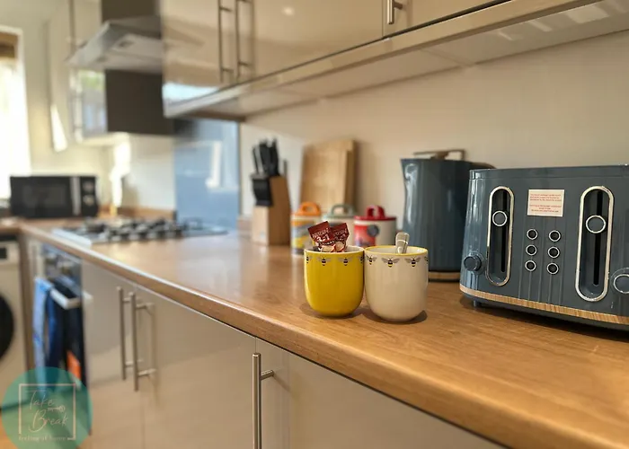 Charming 2br Swinton House -close To Center *