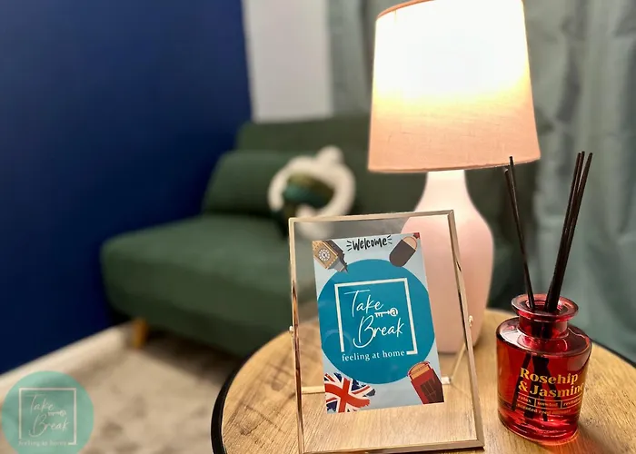 Charming 2br Swinton House -close To Center * 맨체스터