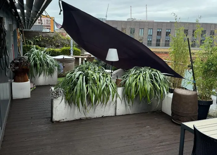 Apartment Ancoats Getaway With Terrace And Hot Tub Manchester