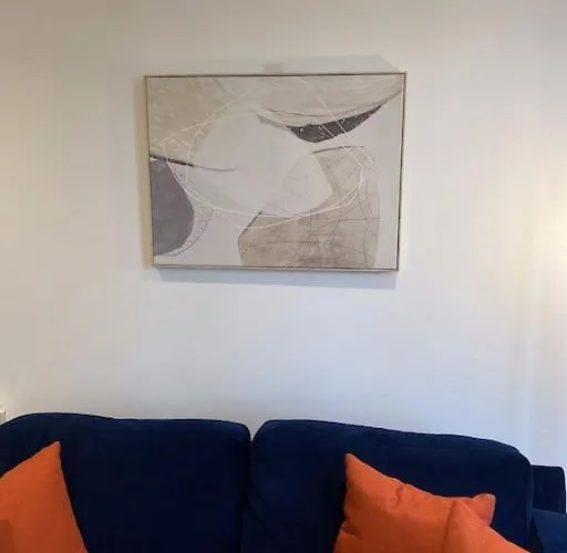 Manchester-1br Free Parking-cinema *