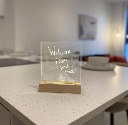 Manchester-1br Free Parking-cinema *