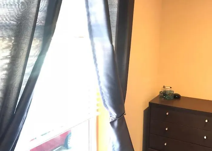 King Tv-bed En-suite Mediacity, Mufc, Salford Homestay