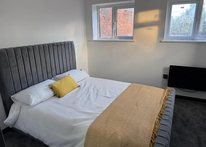 Sleeps 5 With Free Parking