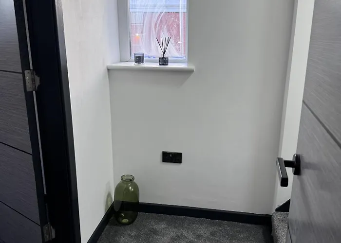 Sleeps 5 With Free Parking Mánchester