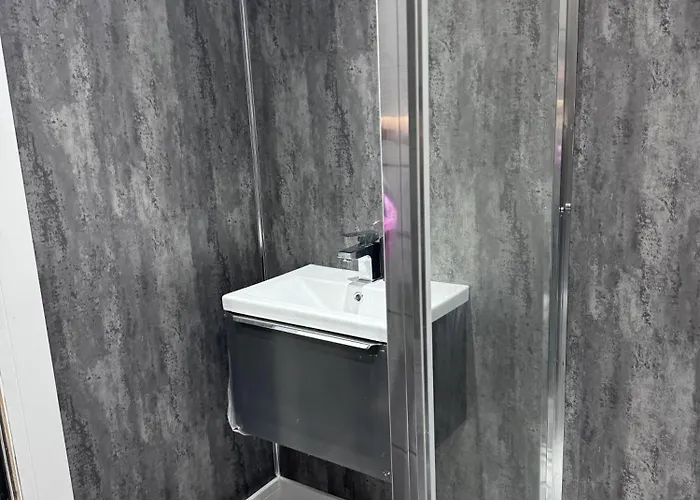 Apartamento Sleeps 5 With Free Parking *