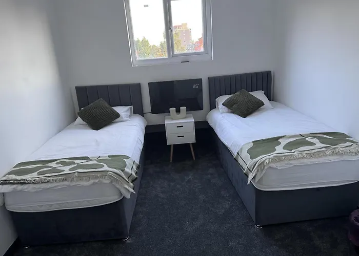 Sleeps 5 With Parking