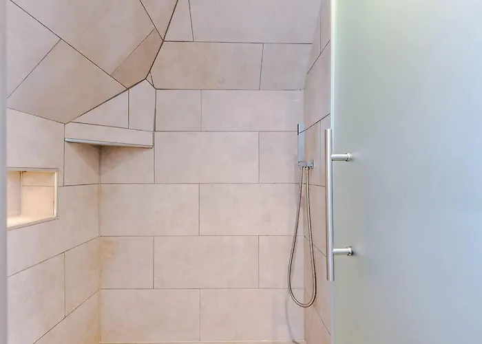 Incredible 3bed Townhouse, Rooftop Patio, Sleeps 6 Apartament *