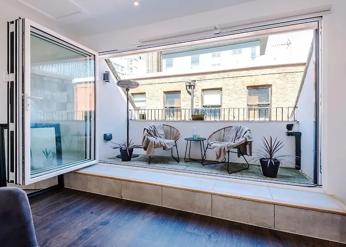 Incredible 3bed Townhouse, Rooftop Patio, Sleeps 6 Daire *