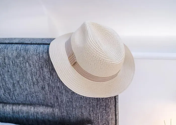 Apartamento Incredible 3bed Townhouse, Rooftop Patio, Sleeps 6 *