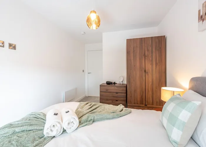 Konukevi Bayut1 Manchester