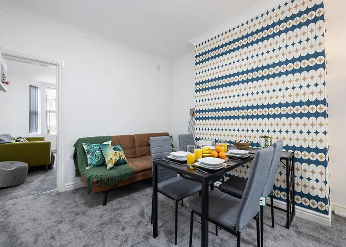 Huge 6br Sleeps 12 Near City! Сasa de vacaciones *