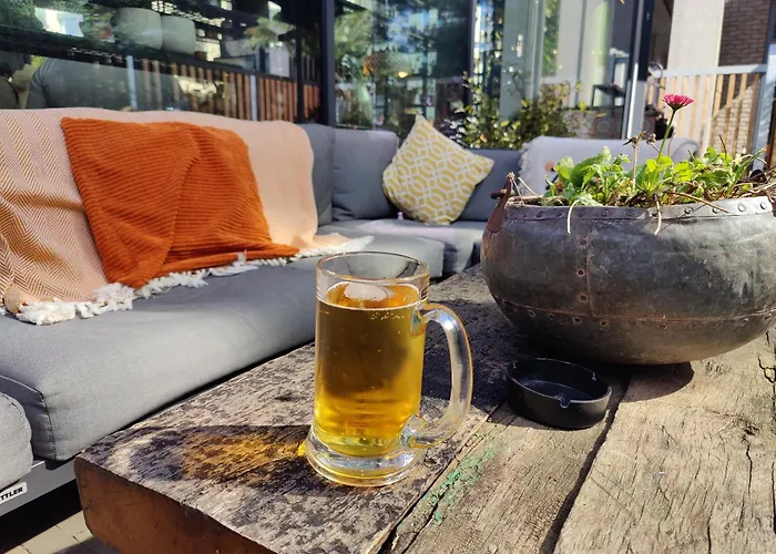 Free Private Parking - City Centre 2 Bedroom Ensuite Near Shopping & Financial Centre, Victoria Station & Ao Διαμέρισμα Μάντσεστερ