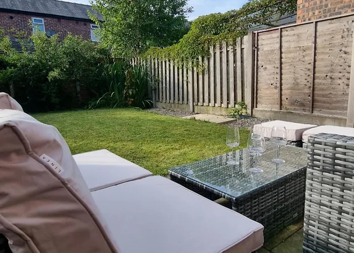 The Heart - Cosy 3 Bedroom House With Double Driveway And Garden In * 맨체스터