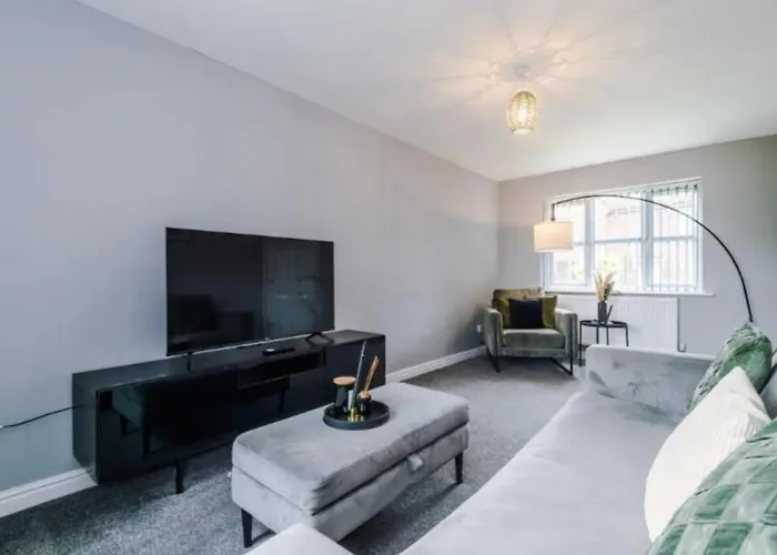펜션 Lux 3 Bed 10 Mins From Centre - Parking & Netflix