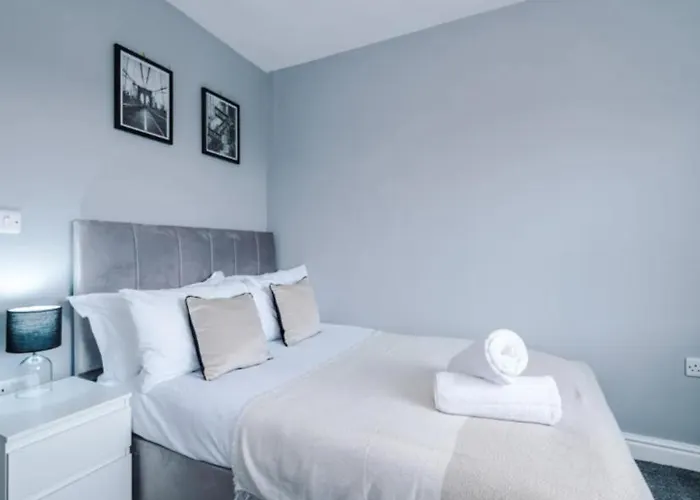 Lux 3 Bed 10 Mins From Centre - Parking & Netflix * 맨체스터