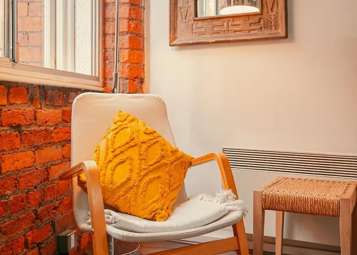 Chic Georgian Flat In