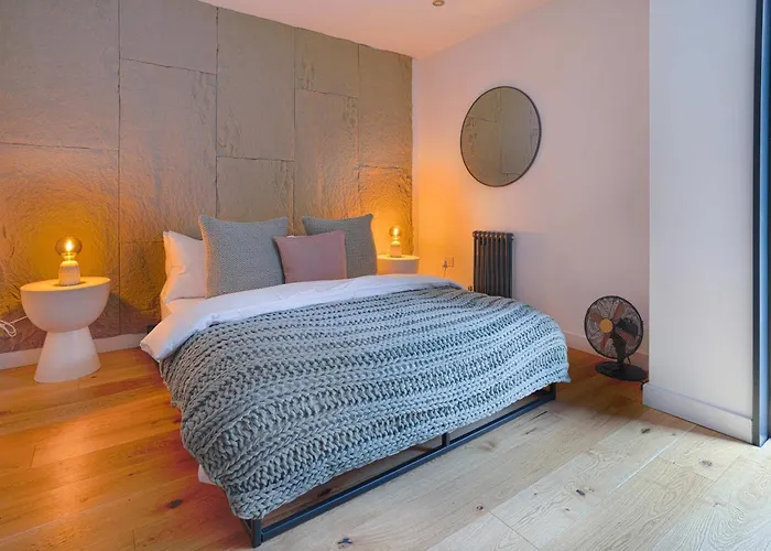 Townhouse East By Casacity