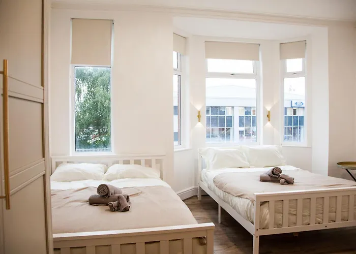 Entire Luxury In Old Trafford, Next To Mufc Dom wakacyjny Manchester