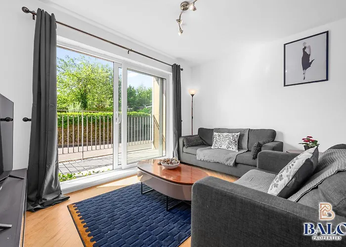 Modern Spacious 2bedroom Great! Location By Etihad Mancity Stadium& Coop Live Arena * Manchester