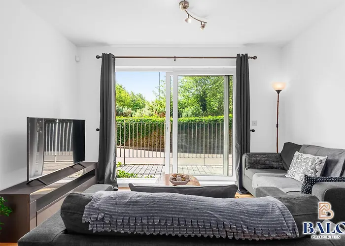 Modern Spacious 2bedroom Great! Location By Etihad Mancity Stadium& Coop Live Arena Appartement *