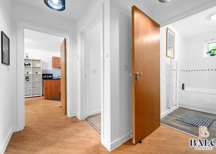 Modern Spacious 2bedroom Great! Location By Etihad Mancity Stadium& Coop Live Arena Manchester