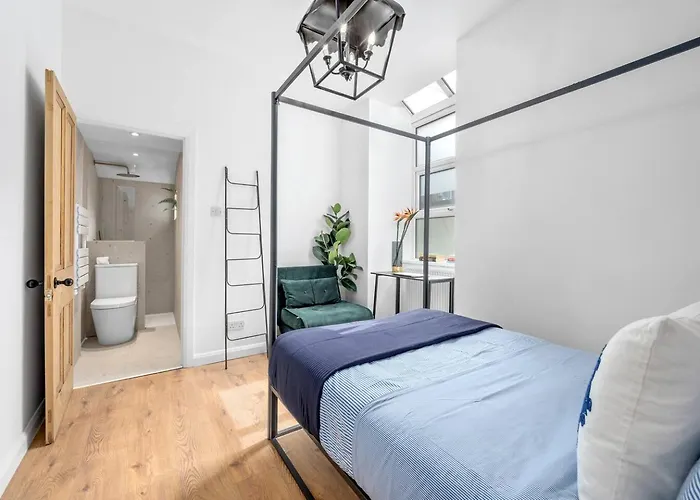 Large & Stylish Townhouse King Beds&free Parking Mánchester