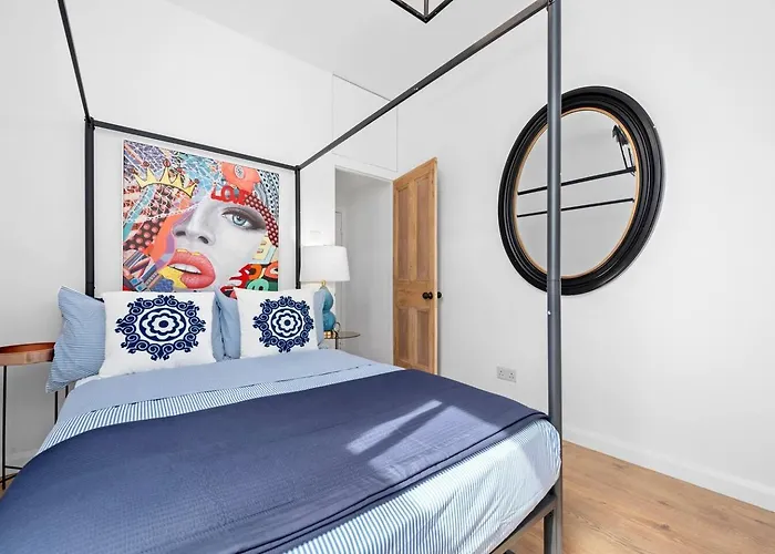 Large & Stylish Townhouse King Beds&free Parking