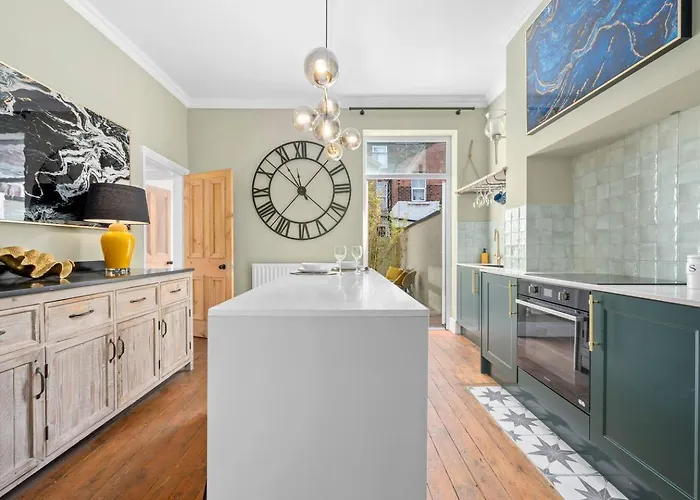 Large & Stylish Townhouse King Beds&free Parking